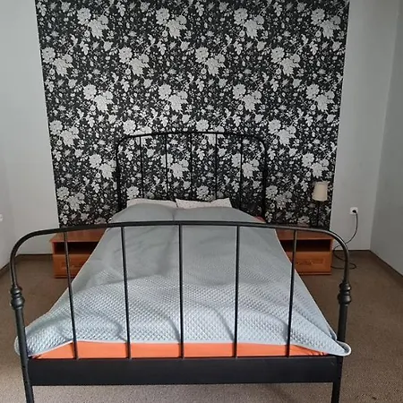 Готель Osrodek Wypoczynkowy Zacisze Hotel Domki Letniskowe Noclegi Solec nad Wisla