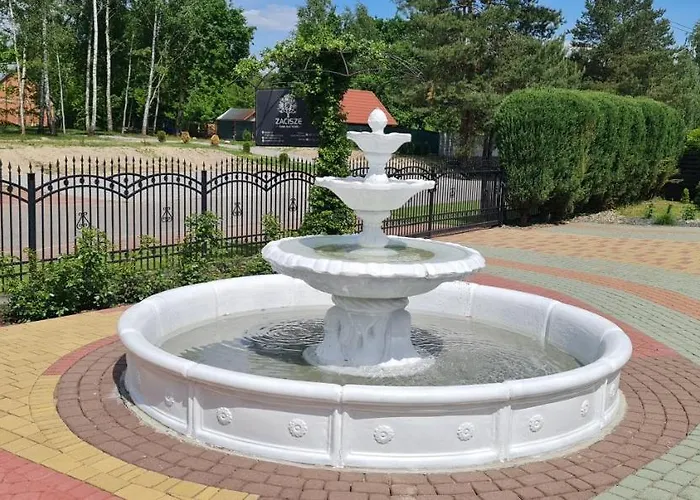 Osrodek Wypoczynkowy Zacisze Hotel Domki Letniskowe Noclegi