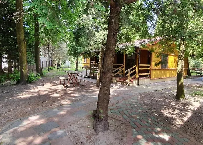 Osrodek Wypoczynkowy Zacisze Hotel Domki Letniskowe Noclegi